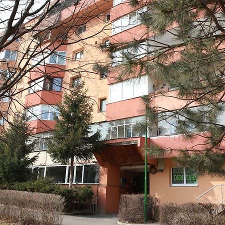 Cozy Apartment In Брашов Екстер'єр фото
