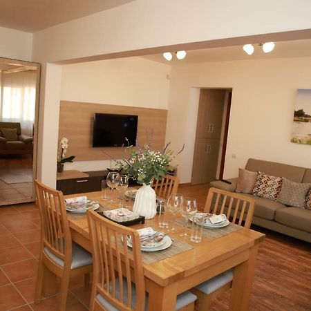 Cozy Apartment In Брашов Екстер'єр фото